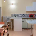 Cozy And Charming Triple - Colivingflorence Vdm アパート フィレンツェ