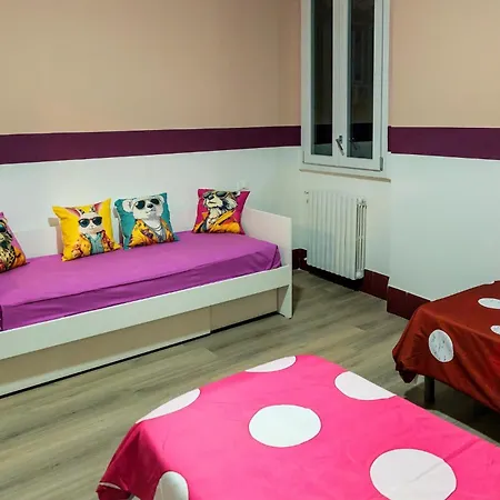 Cozy And Charming Triple - Colivingflorence Vdm *